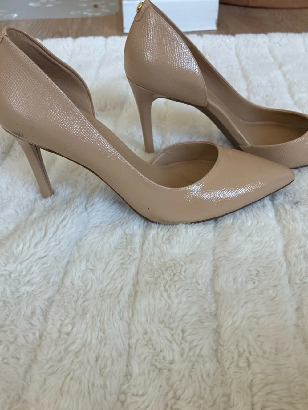 Michael Kors Tan/Nude Pointed Leather Stiletto Pumps